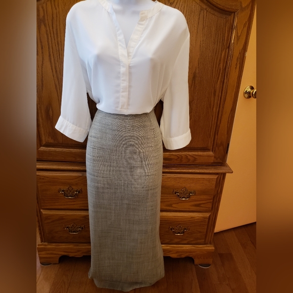 Barry Bricken Linen Maxi Skirt! - Picture 1 of 12